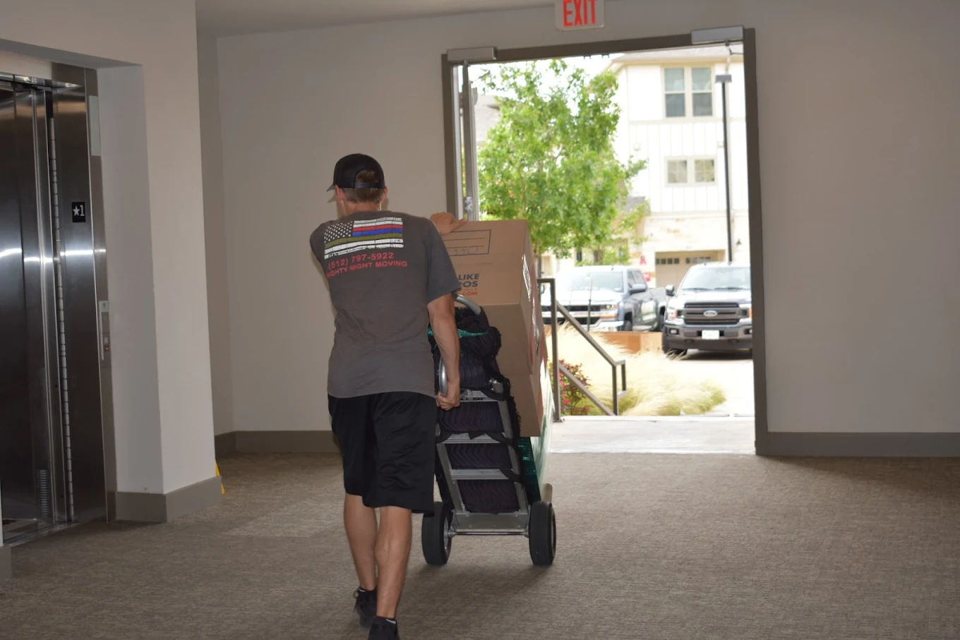 Decluttering Your Home Before a Move